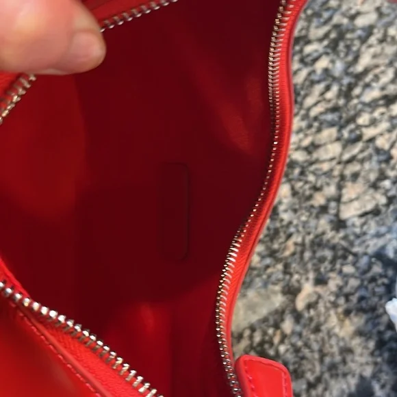 STAUD Scotty Bag in Tomato - Picture 7 of 10